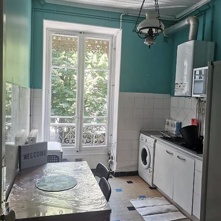 Bel Appartement Charme Ancien Dans Quartier Anime Grenoble Exteriör bild